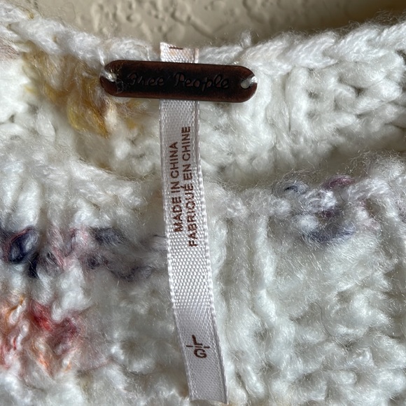 NWT Free People Sunset Cloud Cozy Cropped Sweater in Ivory Combo Size Large - Picture 10 of 12